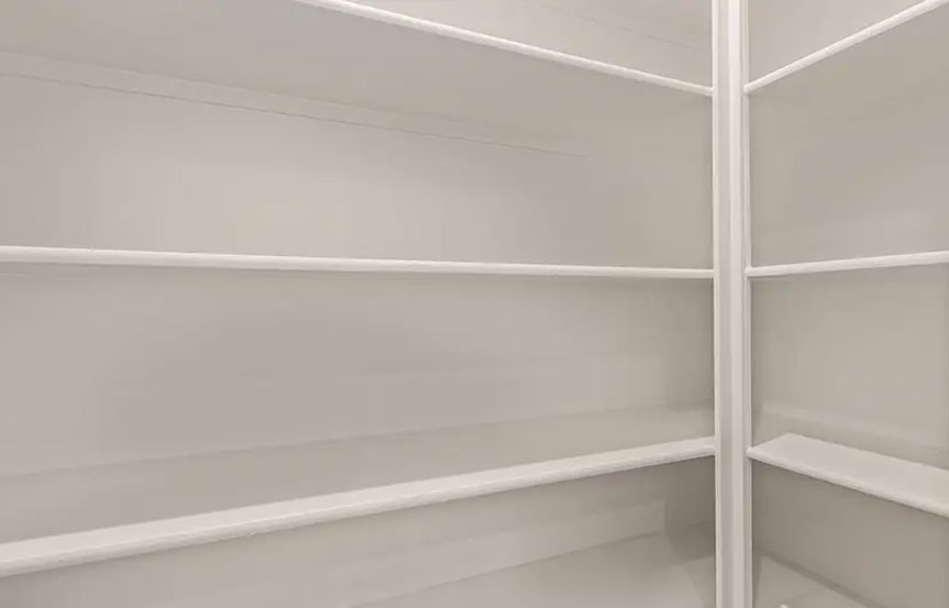 Richmond American Alamar 12358 W Margeurite Ave Pantry