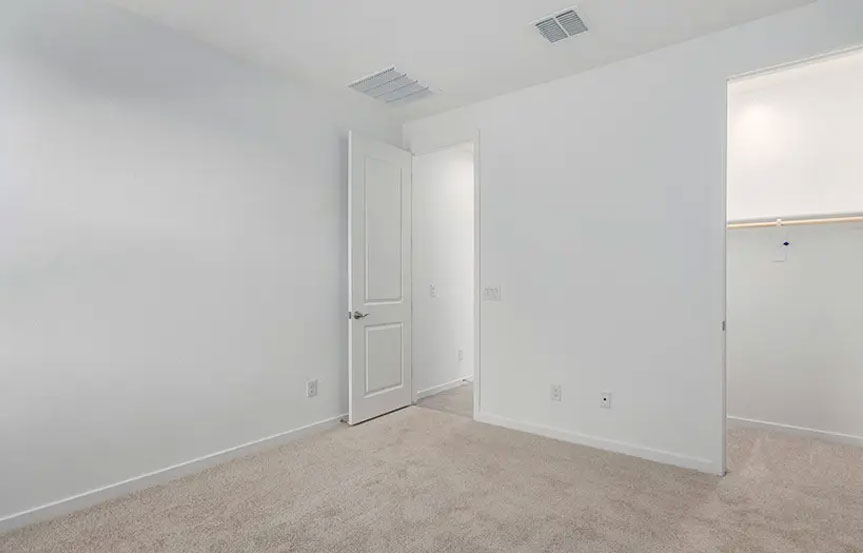 Richmond American Alamar 12322 W Marguerite Ave Bed2