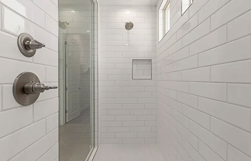 Richmond American Alamar 12012 W Parkway Ln Bath2