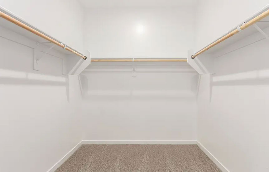 Richmond American Alamar 12365 W Marguerite Ave Closet